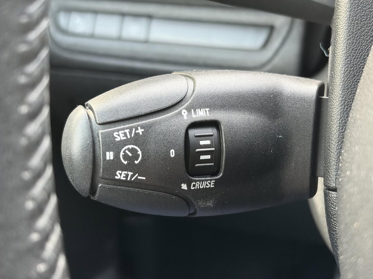 Vehicle Image 26