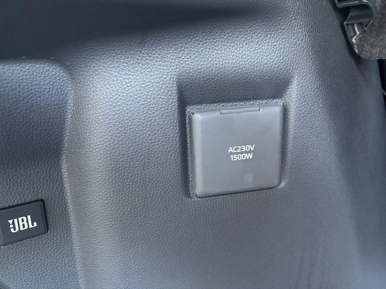 Vehicle Image 39