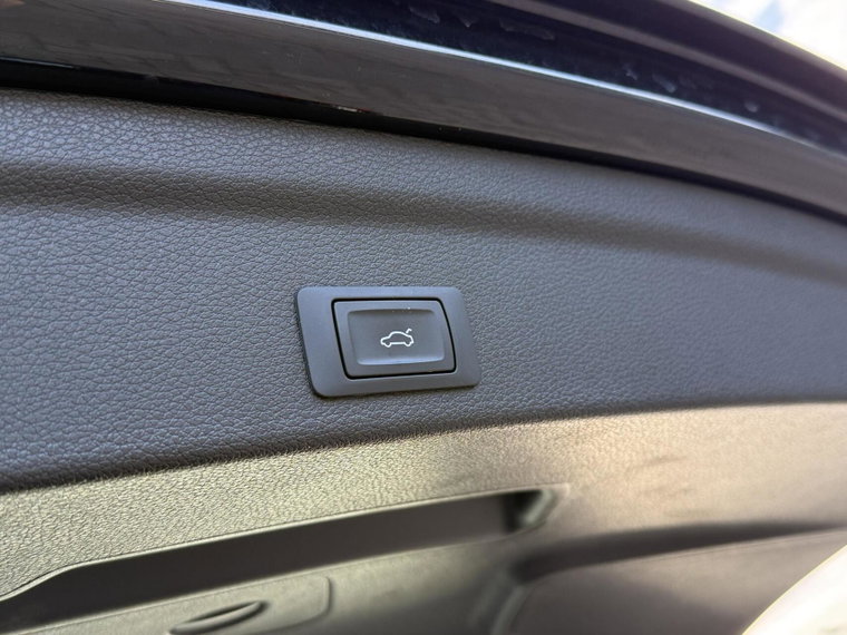 Vehicle Image 39