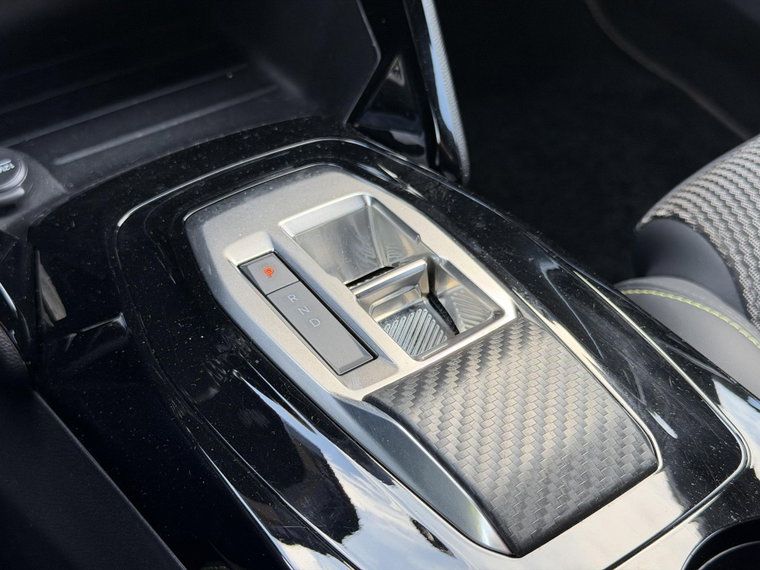 Vehicle Image 33