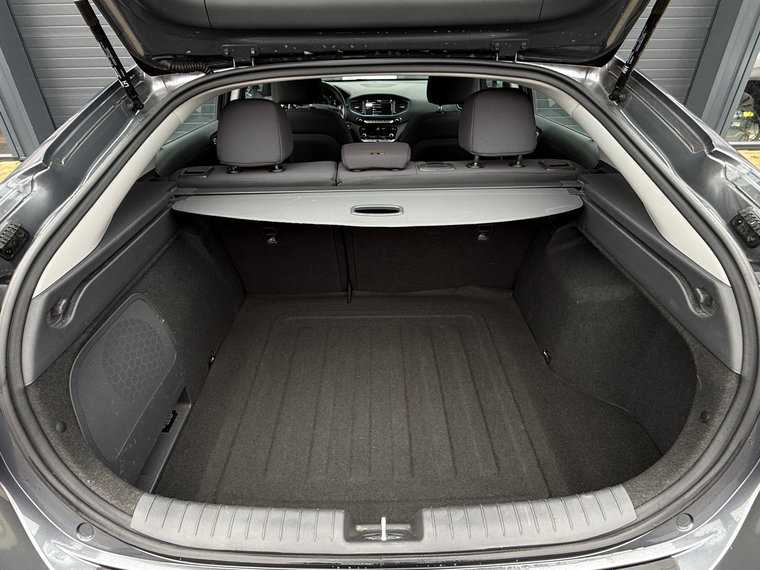 Vehicle Image 33