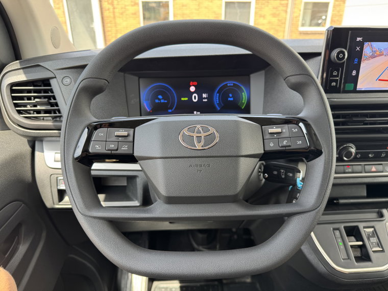 Vehicle Image 22