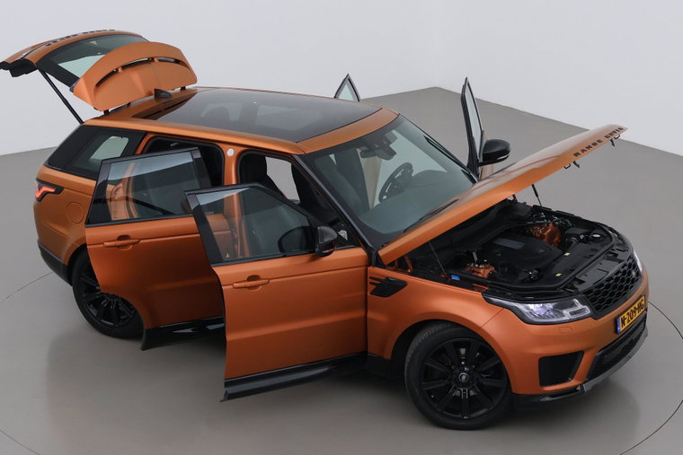 Vehicle Image 6
