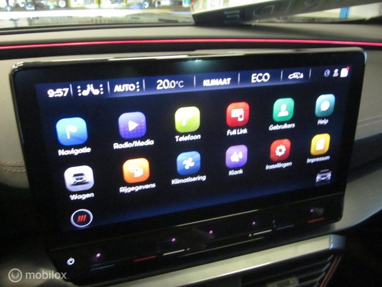 Vehicle Image 15