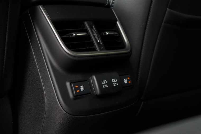 Vehicle Image 31