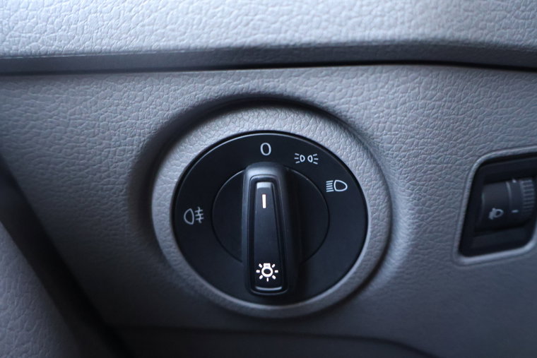 Vehicle Image 35