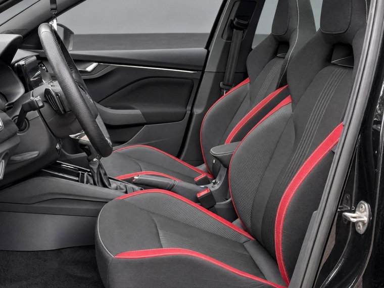 Vehicle Image 12