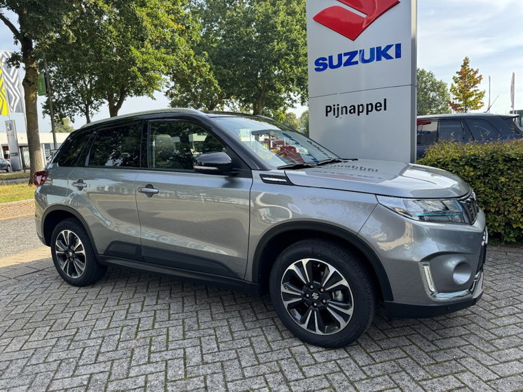 Vehicle Image 11
