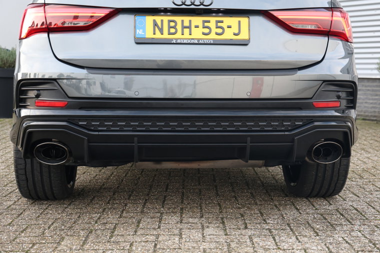 Vehicle Image 28