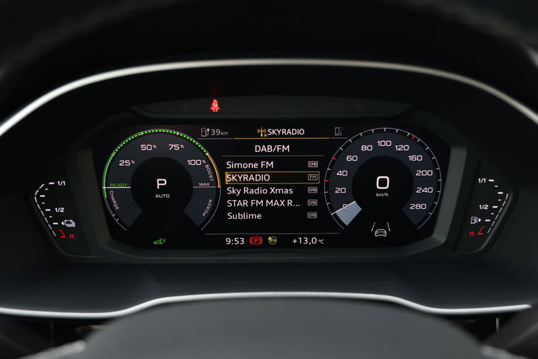 Vehicle Image 40