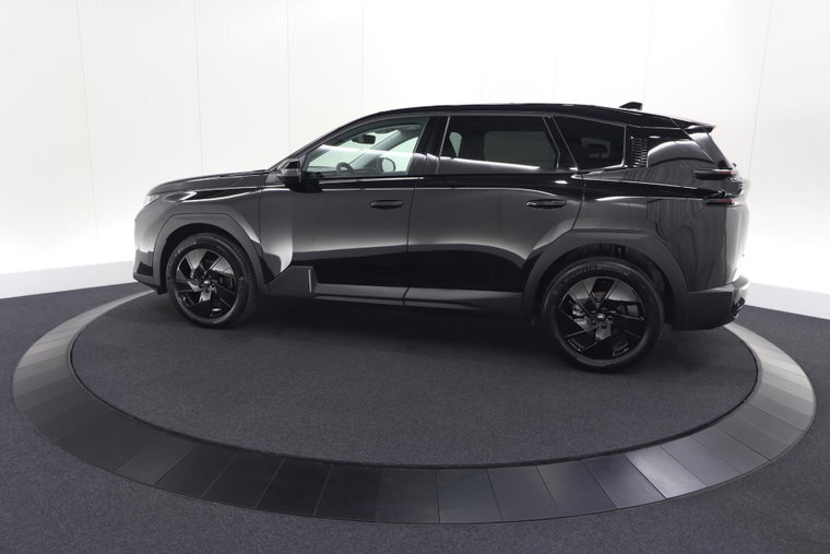 Vehicle Image 35