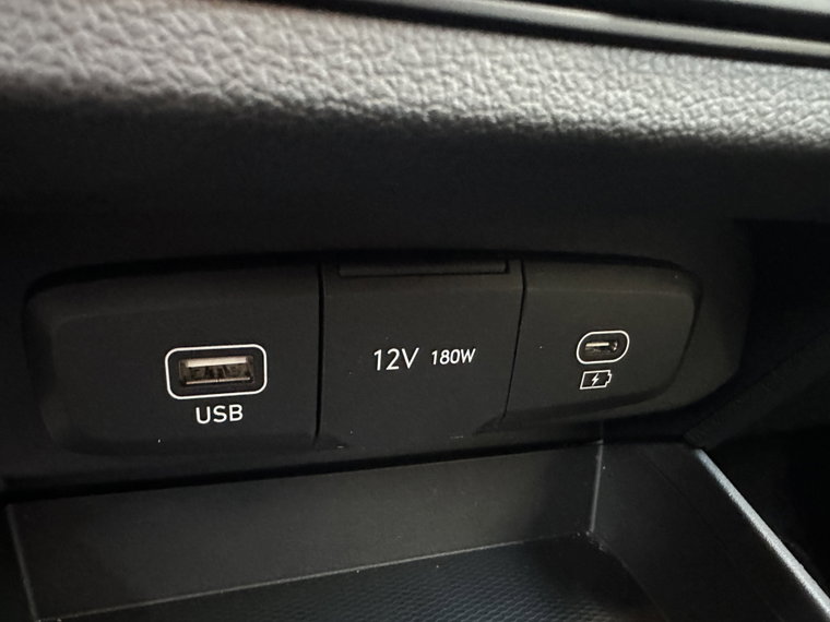 Vehicle Image 31