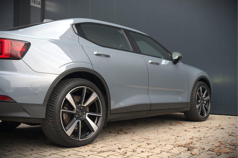 Vehicle Image 21