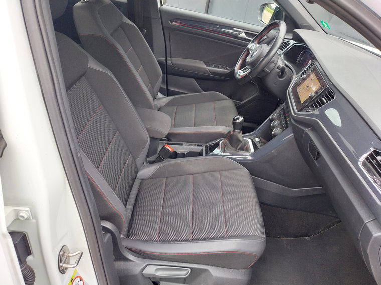 Vehicle Image 37
