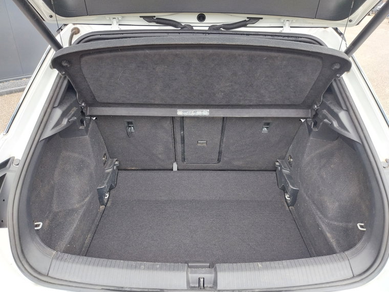 Vehicle Image 39