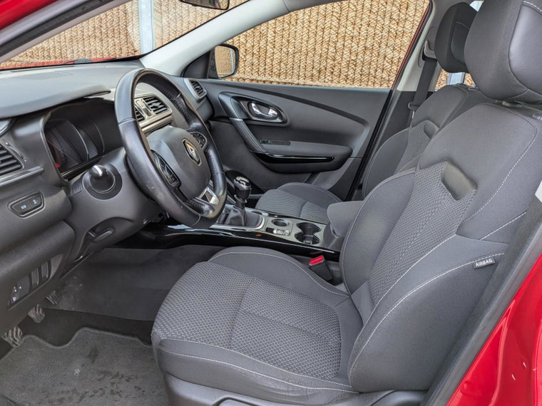 Vehicle Image 16