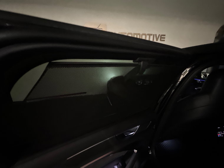 Vehicle Image 38
