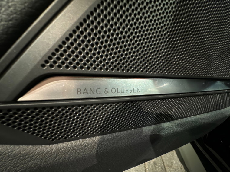 Vehicle Image 49