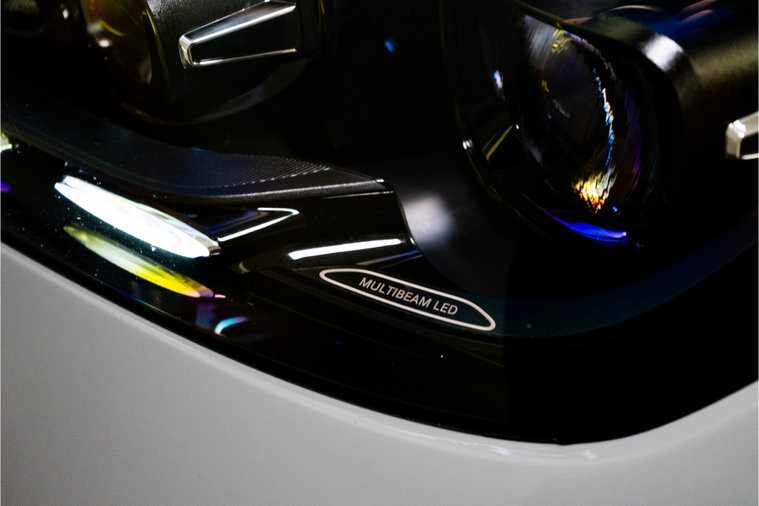 Vehicle Image 13