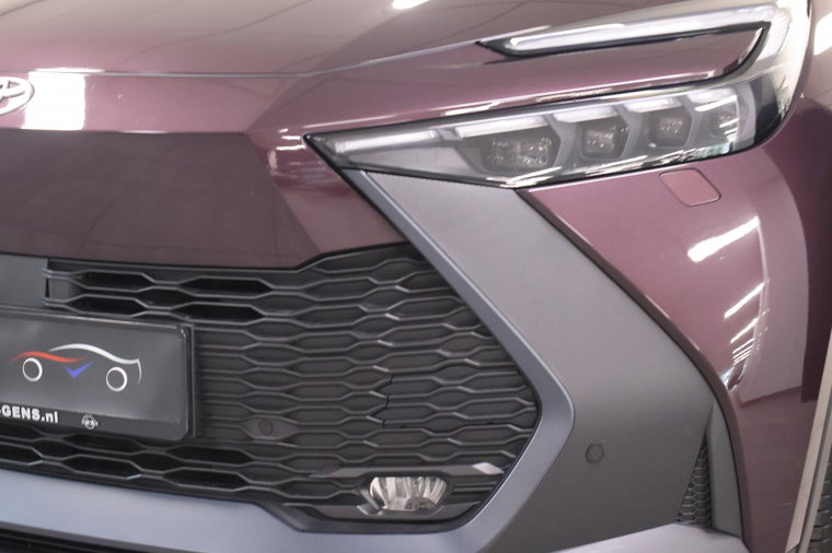 Vehicle Image 33