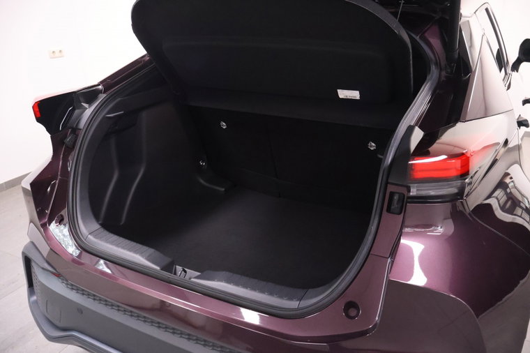 Vehicle Image 36
