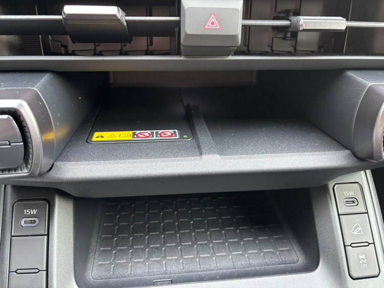 Vehicle Image 20