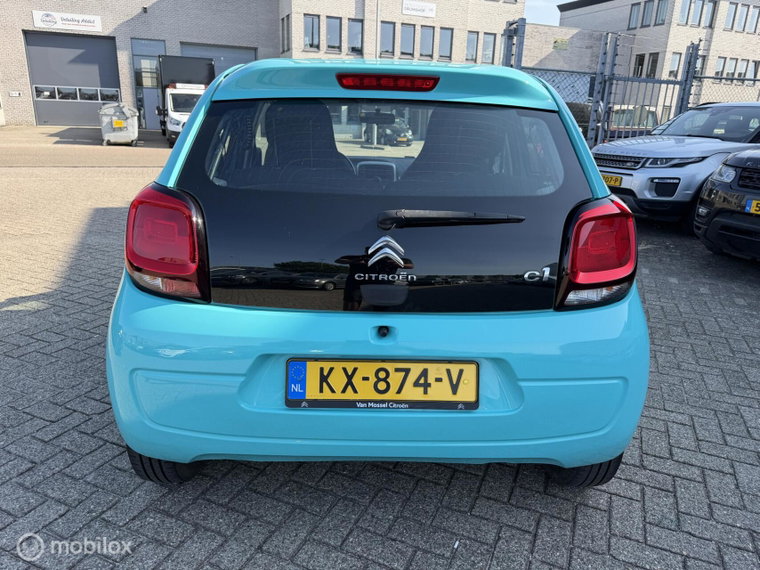 Vehicle Image 16