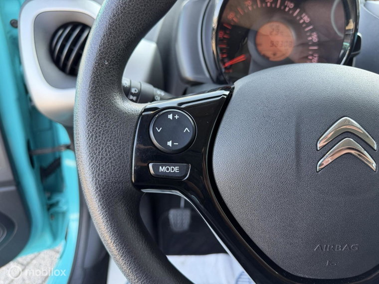 Vehicle Image 33