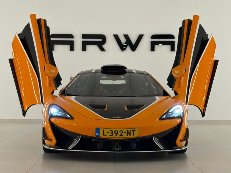 Vehicle Image 4