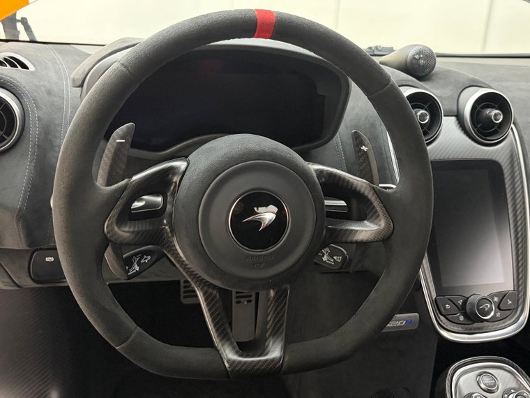 Vehicle Image 24
