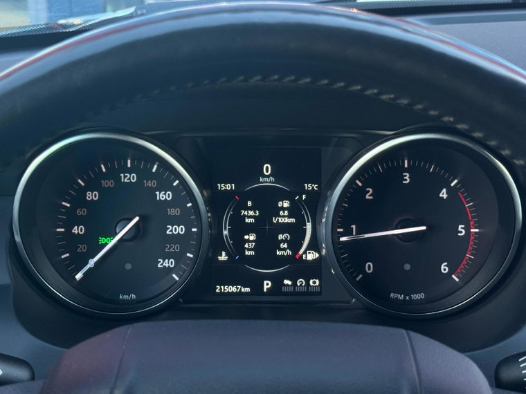 Vehicle Image 25