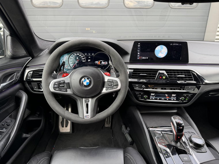 Vehicle Image 40