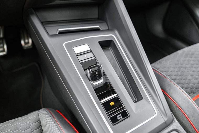 Vehicle Image 45
