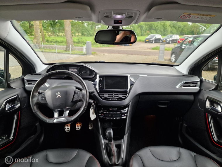 Vehicle Image 23