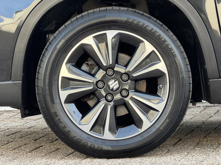 Vehicle Image 17