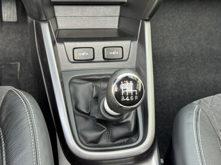 Vehicle Image 36