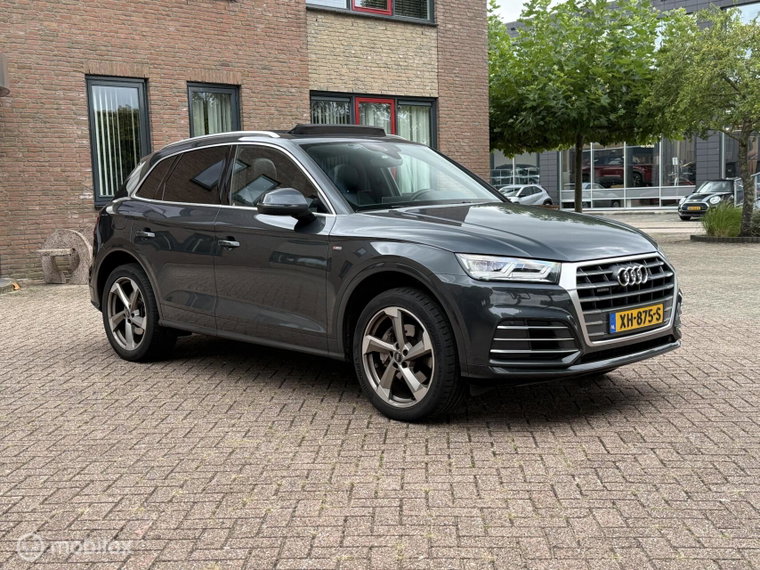 Vehicle Image 8