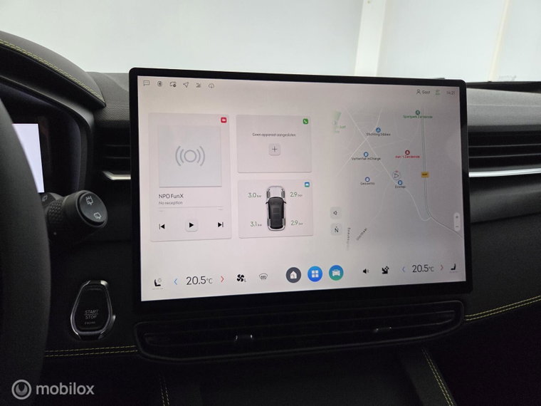 Vehicle Image 11