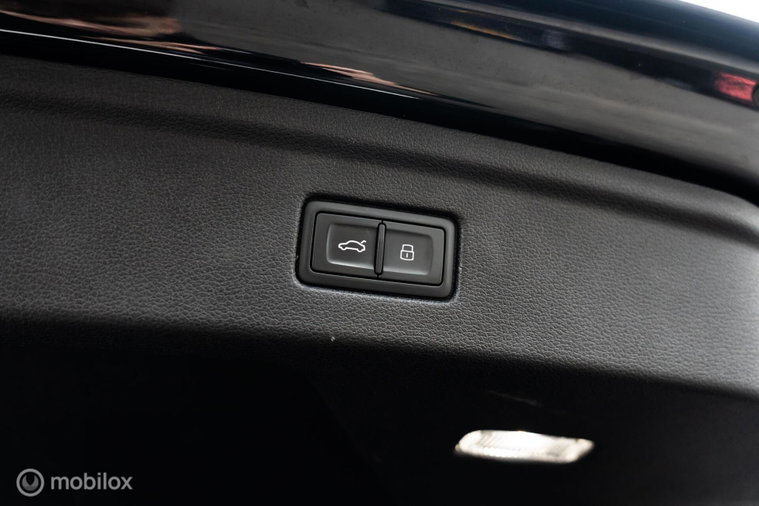 Vehicle Image 46