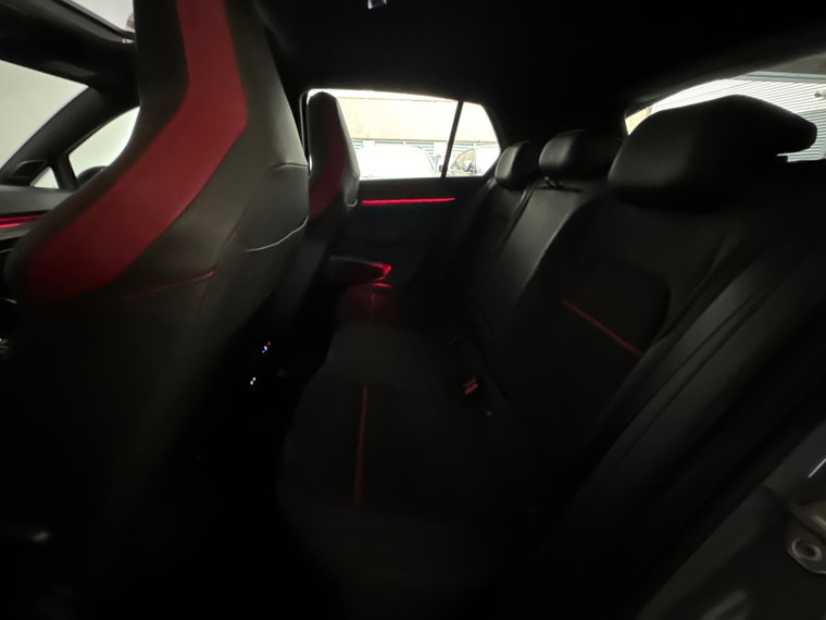 Vehicle Image 26