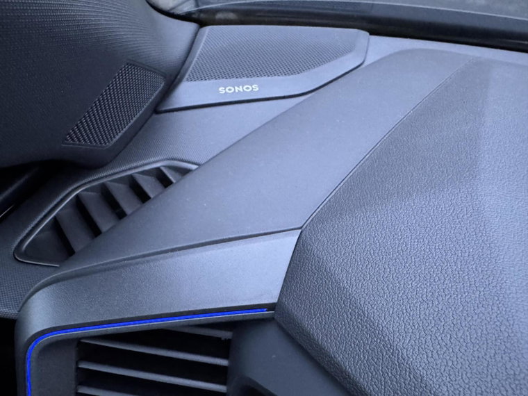 Vehicle Image 30