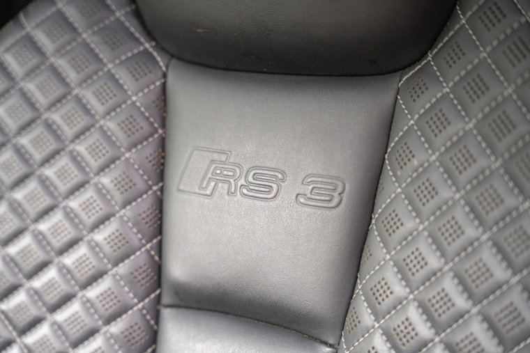 Vehicle Image 28