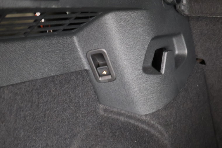 Vehicle Image 57