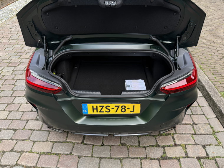 Vehicle Image 22