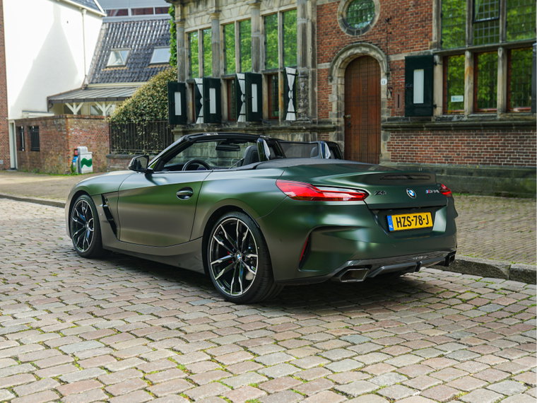 Vehicle Image 37