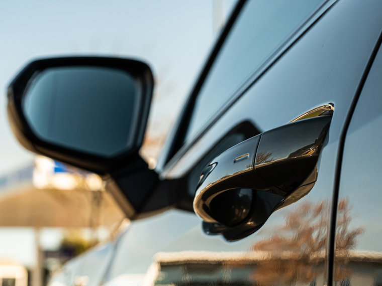 Vehicle Image 10