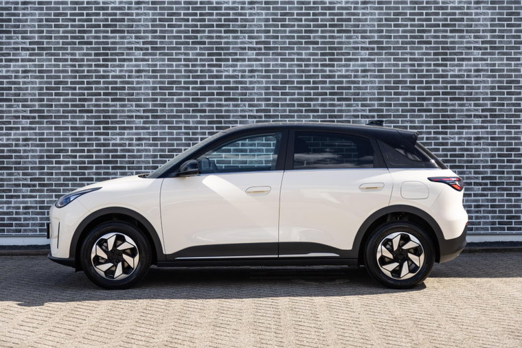 Vehicle Image 31