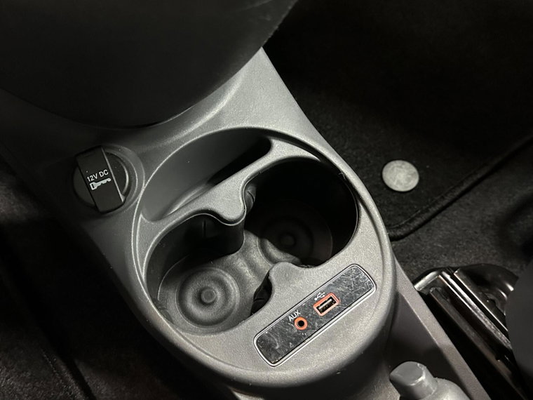 Vehicle Image 31
