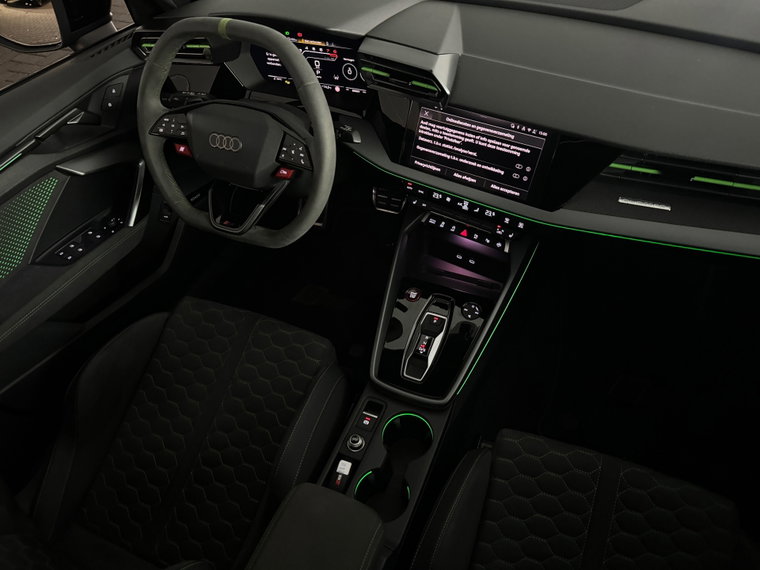 Vehicle Image 41
