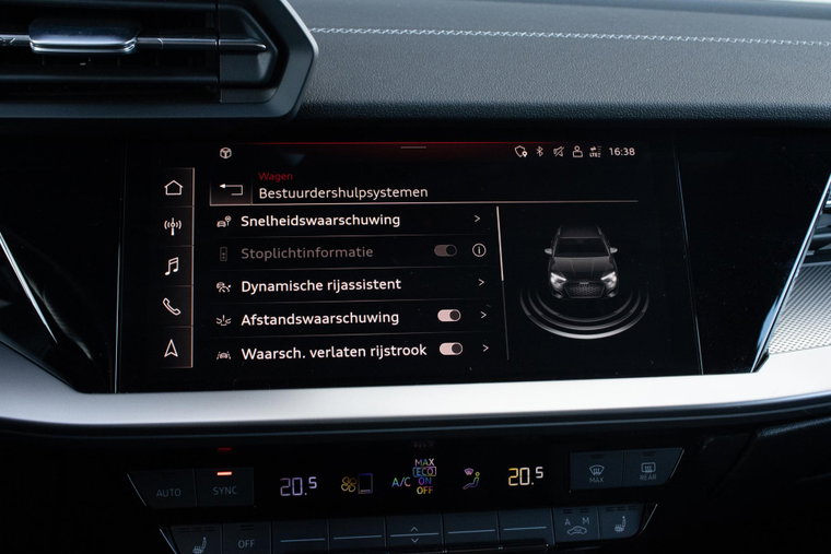 Vehicle Image 33